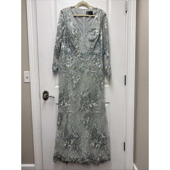 Mac Duggal Size 18 Green Embellished 67539 V-Neck Long Sleeve Formal Gown dress - Picture 4 of 13